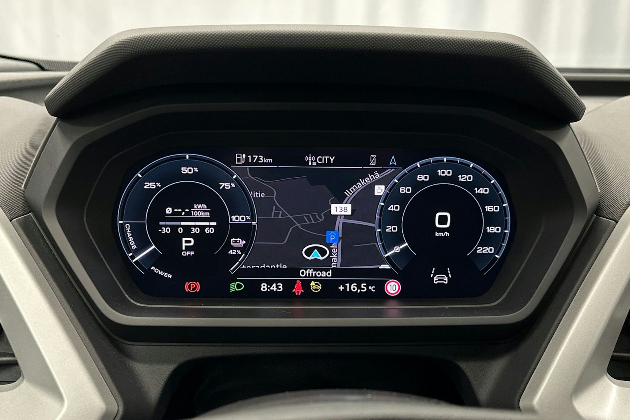 harmaa Audi Q4 e-tron 2024 kuva 21.