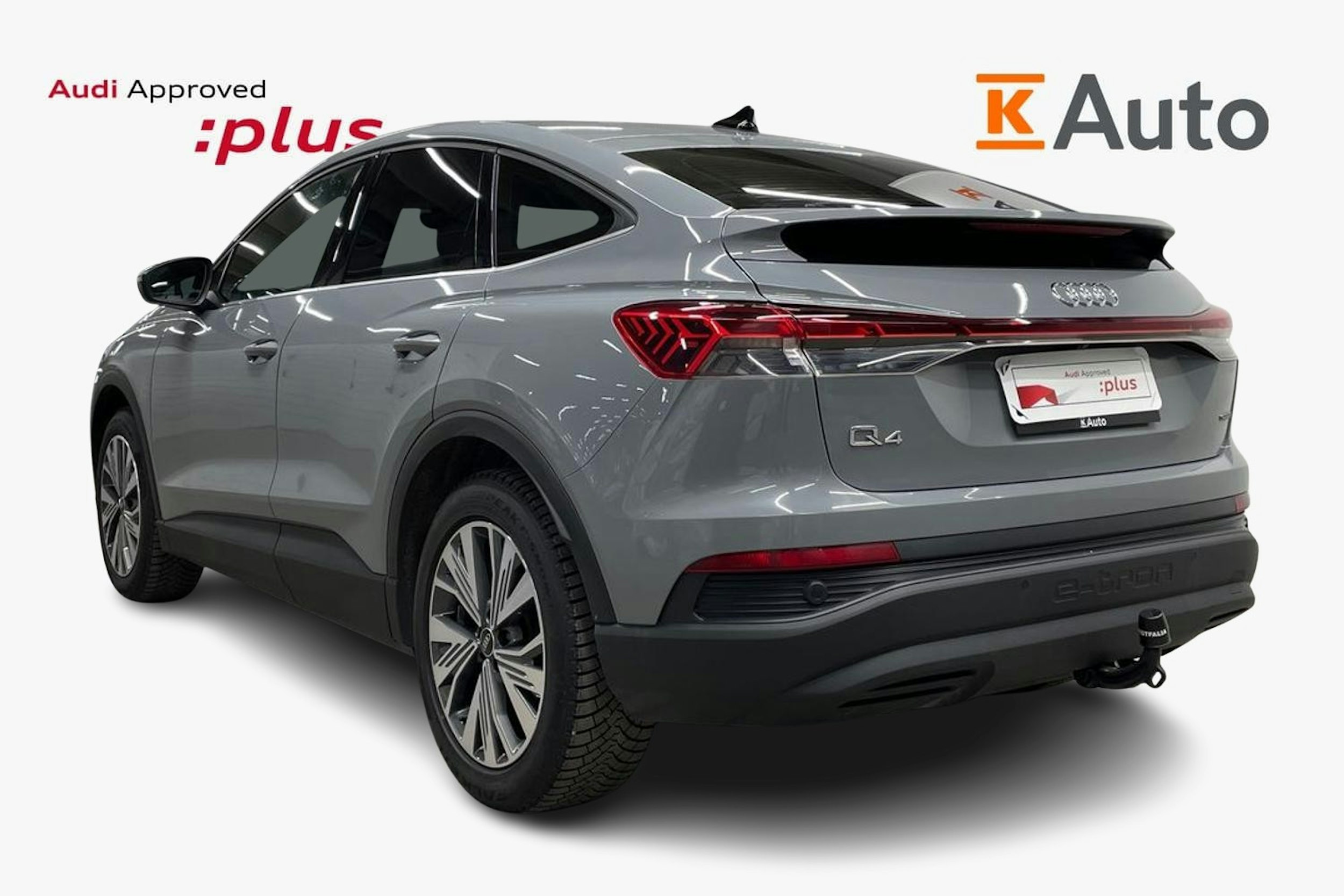 Harmaa Audi Q4 e-tron 2024 kuva 2.