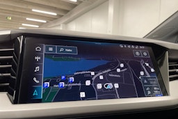 Harmaa Audi Q4 e-tron 2024 kuva 19.