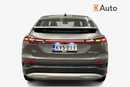 Harmaa Audi Q4 e-tron 2024 kuva 3.