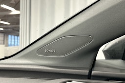 Harmaa Audi Q4 e-tron 2024 kuva 17.