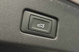 hopea Audi Q4 e-tron 2024 kuva 15.