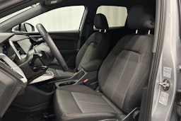 hopea Audi Q4 e-tron 2024 kuva 17.