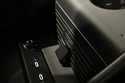 hopea Audi Q4 e-tron 2024 kuva 32.