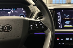 harmaa Audi Q4 e-tron 2024 kuva 17.