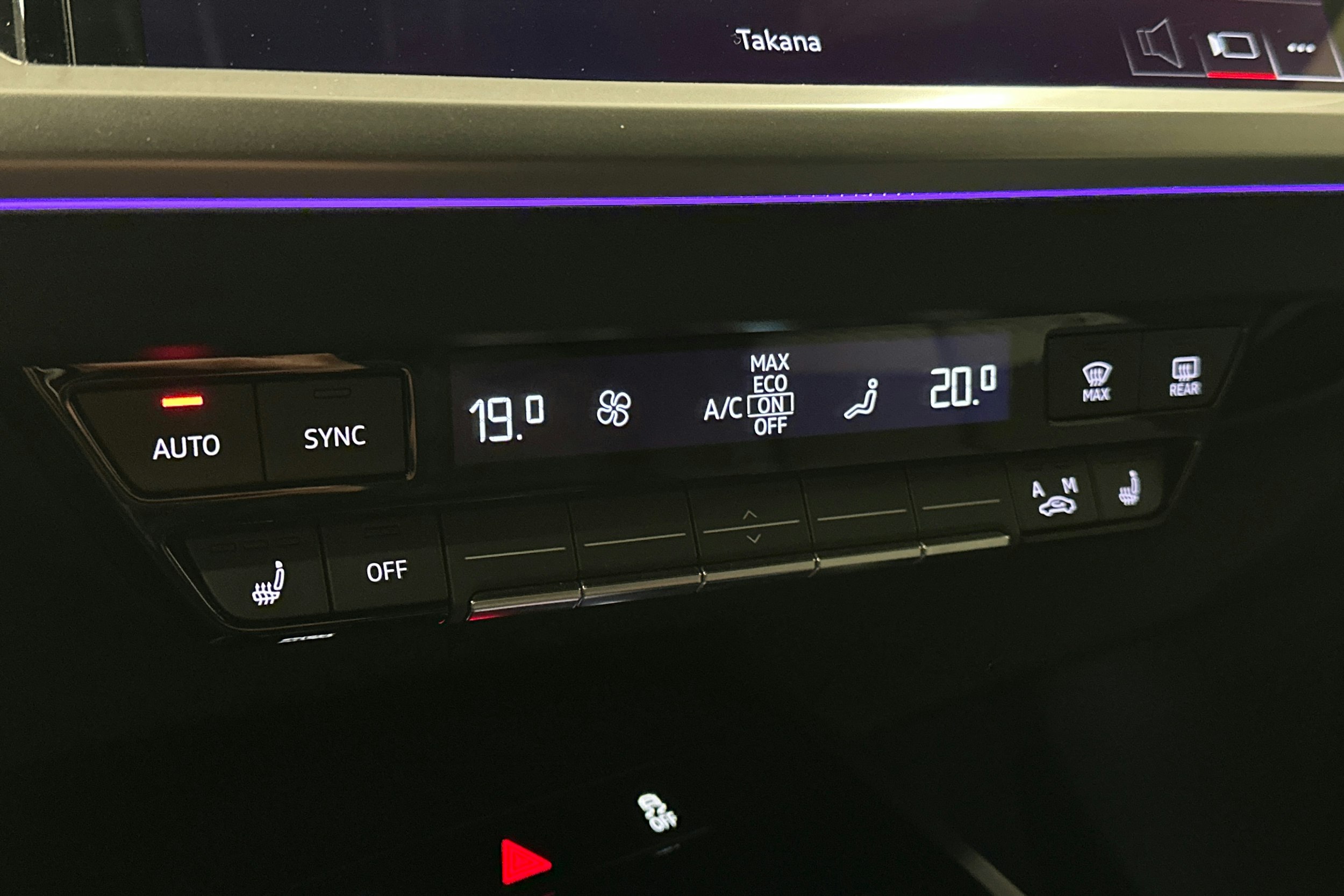 harmaa Audi Q4 e-tron 2024 kuva 27.