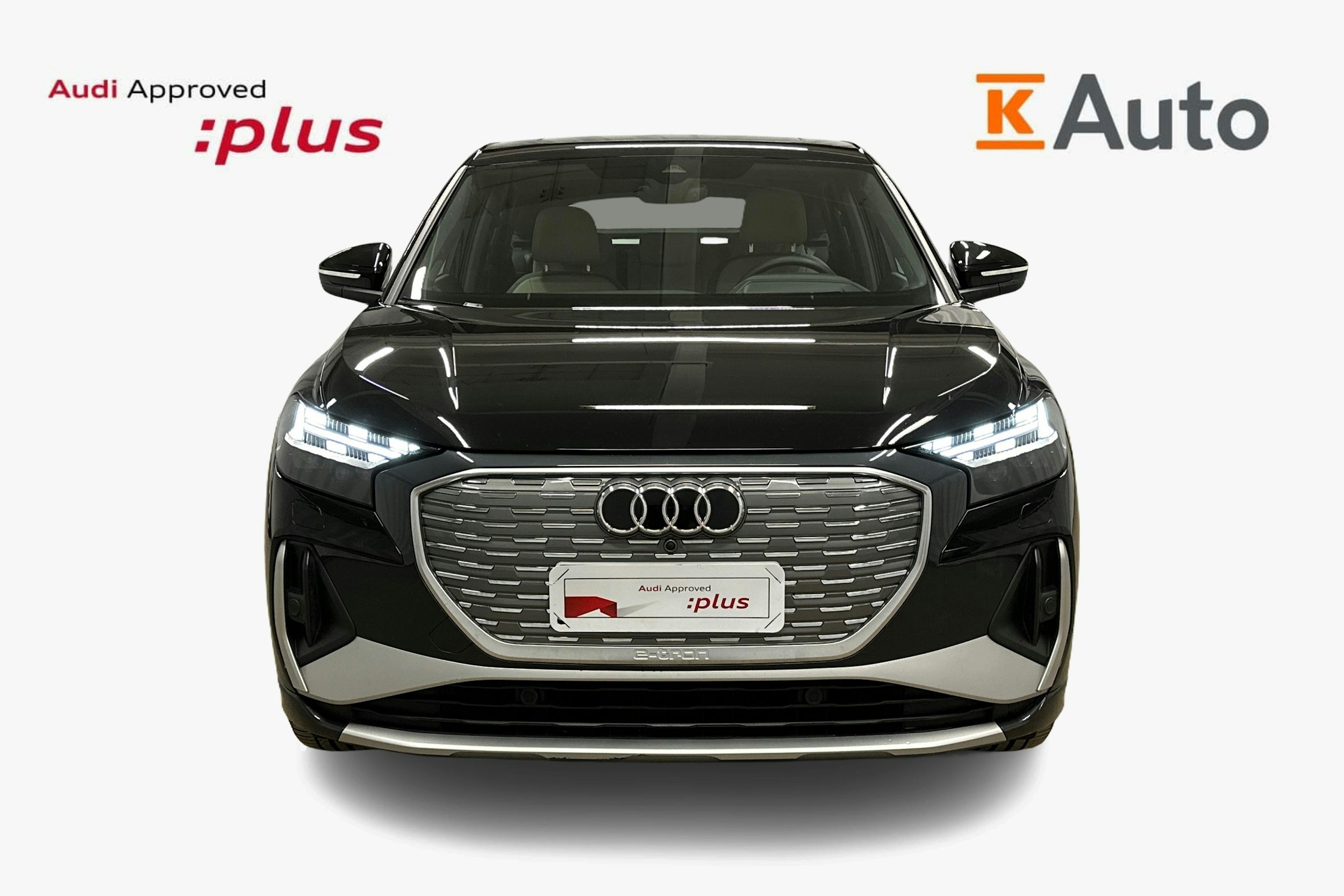 musta Audi Q4 e-tron 2024 kuva 4.