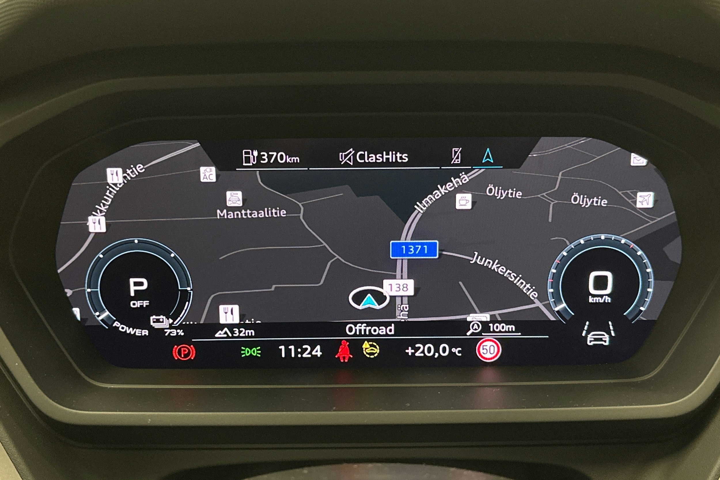 valkoinen Audi Q4 e-tron 2024 kuva 22.