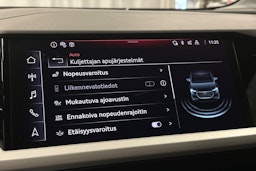 valkoinen Audi Q4 e-tron 2024 kuva 26.