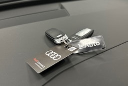 valkoinen Audi Q4 e-tron 2024 kuva 31.