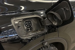 Musta Audi Q4 e-tron 2024 kuva 19.