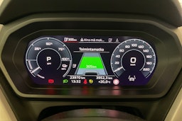 Musta Audi Q4 e-tron 2024 kuva 21.