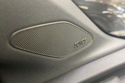 met. sininen Audi Q4 e-tron 2024 kuva 21.