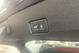 met. sininen Audi Q4 e-tron 2024 kuva 23.