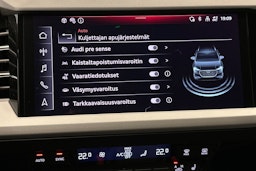 harmaa Audi Q4 e-tron 2024 kuva 23.