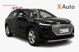 musta Audi Q4 e-tron 2024 kuva 1.