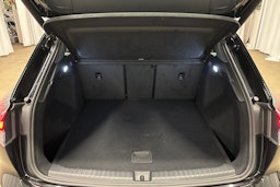 musta Audi Q4 e-tron 2024 kuva 11.
