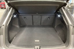 harmaa Audi Q4 e-tron 2024 kuva 11.