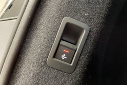 harmaa Audi Q4 e-tron 2024 kuva 13.