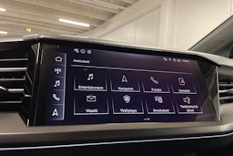 harmaa Audi Q4 e-tron 2024 kuva 18.