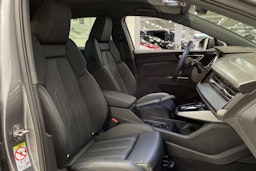 harmaa Audi Q4 e-tron 2024 kuva 29.