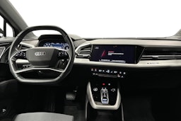 musta Audi Q4 e-tron 2024 kuva 9.