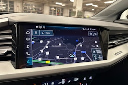 musta Audi Q4 e-tron 2024 kuva 22.