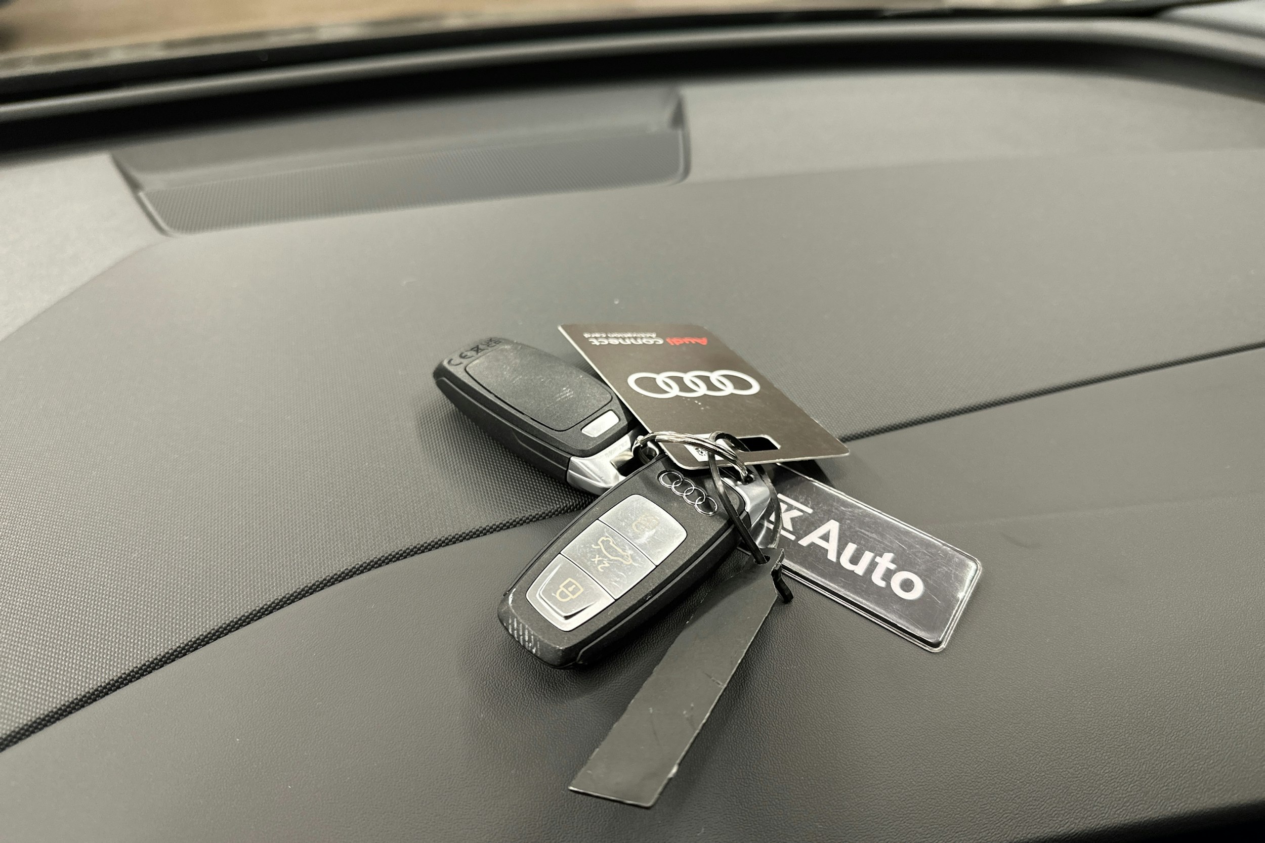 musta Audi Q4 e-tron 2024 kuva 33.