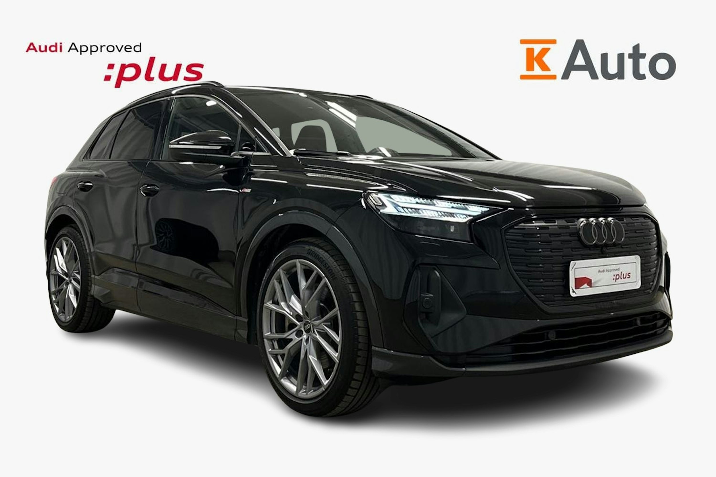 musta Audi Q4 e-tron 2024 kuva 1.