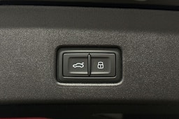 musta Audi Q4 e-tron 2024 kuva 14.