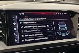 musta Audi Q4 e-tron 2024 kuva 26.