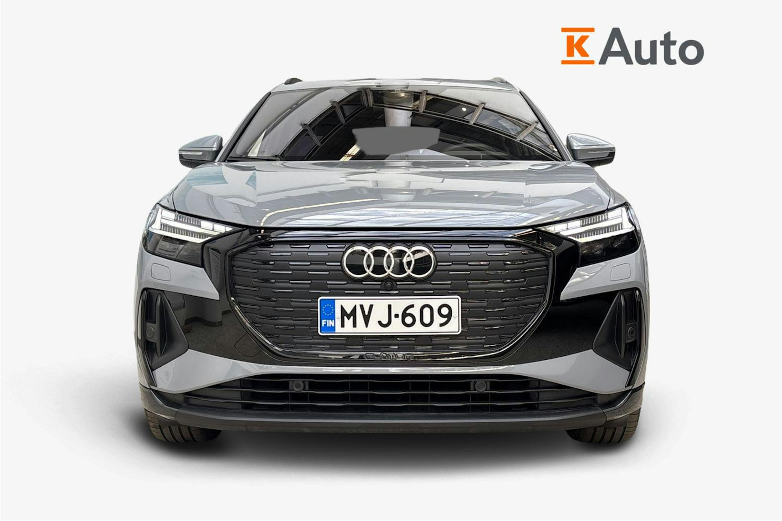 harmaa Audi Q4 e-tron 2024 kuva 5.