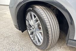 harmaa Audi Q4 e-tron 2024 kuva 17.
