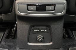 harmaa Audi Q4 e-tron 2024 kuva 18.