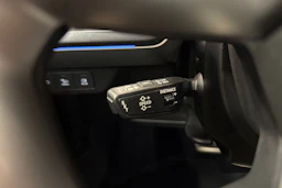 musta Audi Q4 e-tron 2024 kuva 13.