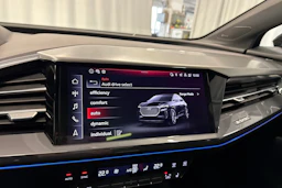 musta Audi Q4 e-tron 2024 kuva 20.