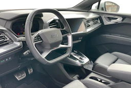 valkoinen Audi Q4 e-tron 2024 kuva 3.