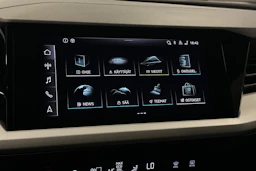 musta Audi Q4 e-tron 2024 kuva 17.