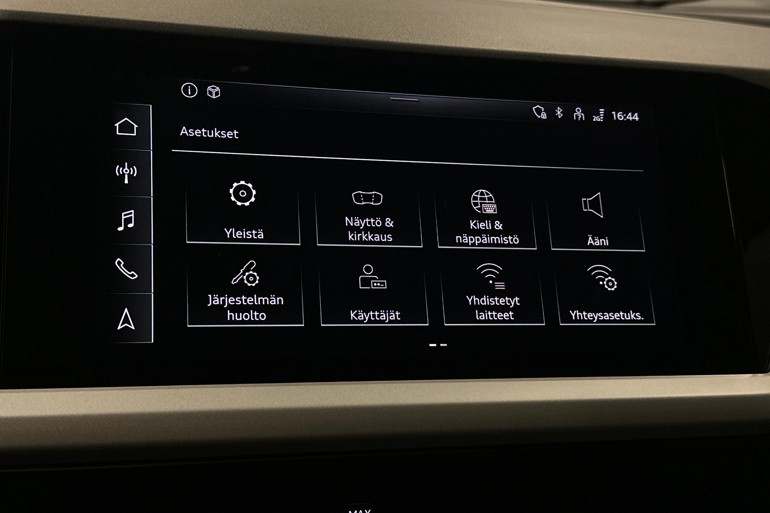 musta Audi Q4 e-tron 2024 kuva 29.