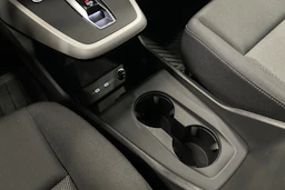 musta Audi Q4 e-tron 2024 kuva 33.