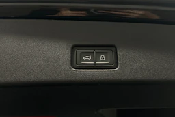 musta Audi Q4 e-tron 2024 kuva 38.