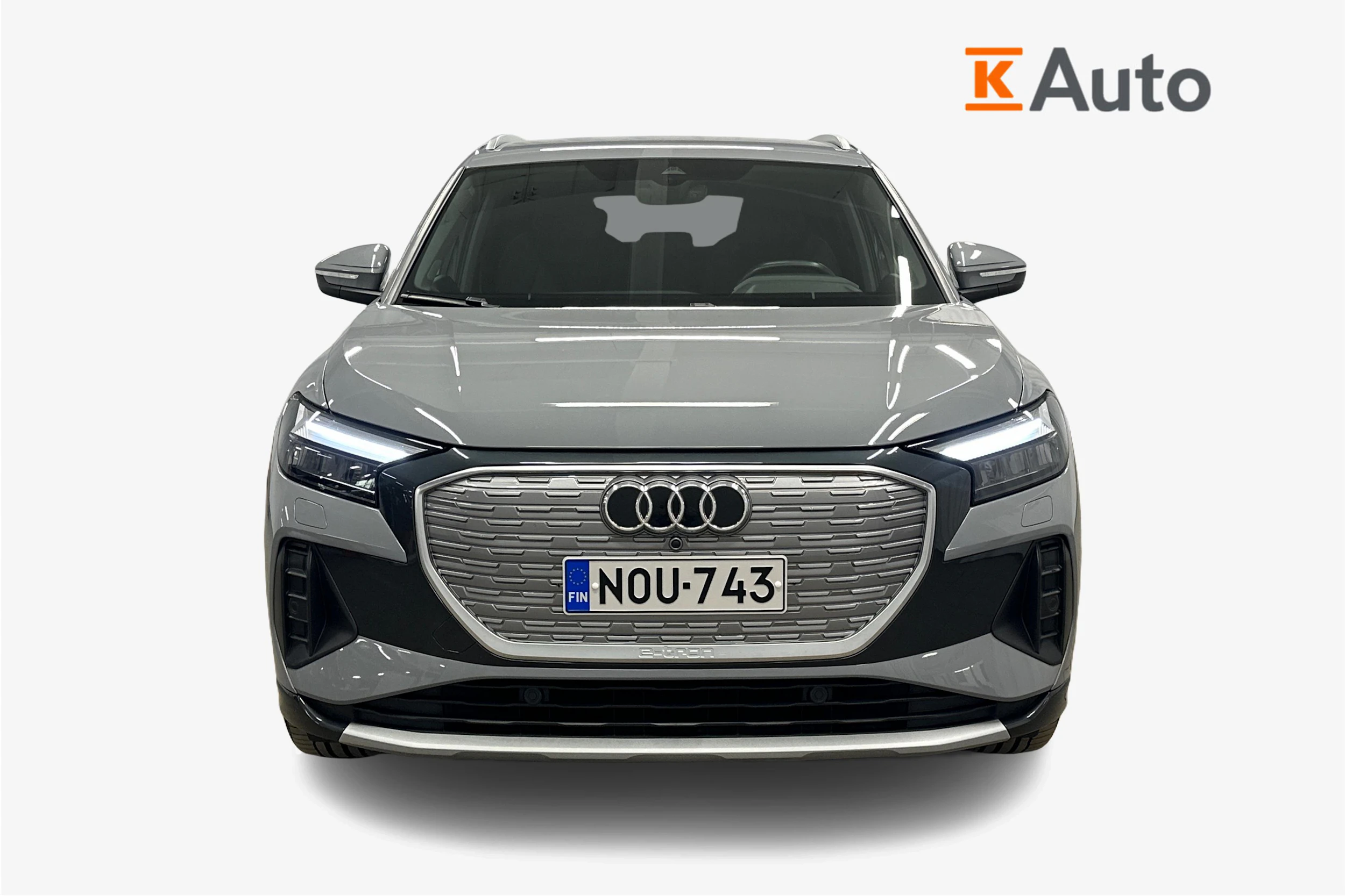 harmaa Audi Q4 e-tron 2024 kuva 4.