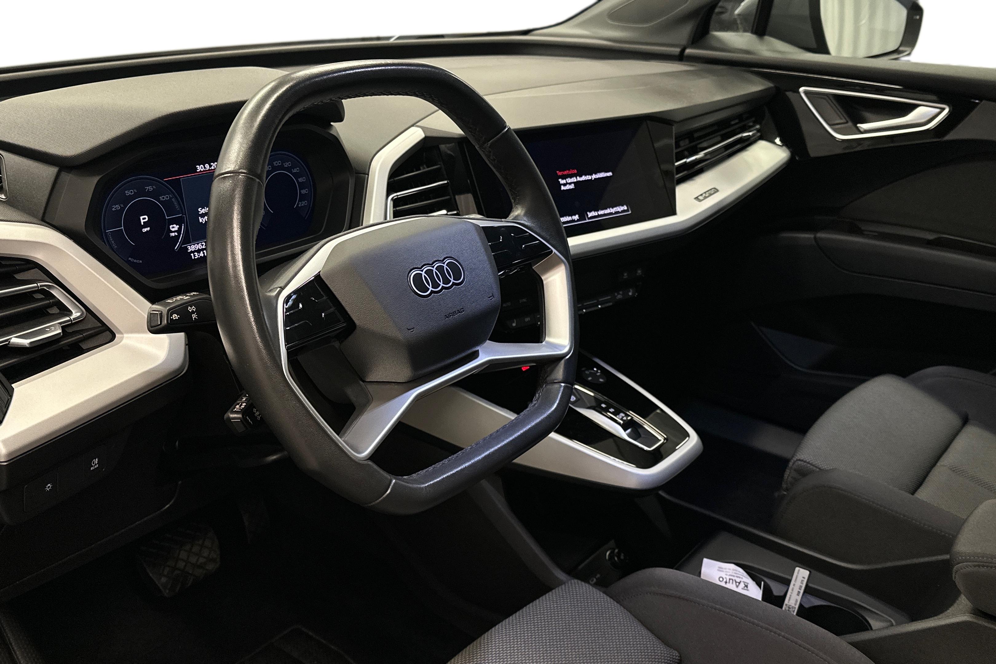 Audi Q4 e-tron 50 e-tron quattro 2024, bild 6/31