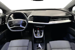harmaa Audi Q4 e-tron 2024 kuva 7.