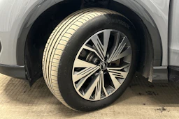 harmaa Audi Q4 e-tron 2024 kuva 10.