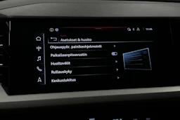 harmaa Audi Q4 e-tron 2024 kuva 25.