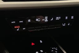 harmaa Audi Q4 e-tron 2024 kuva 27.