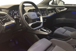harmaa Audi Q4 e-tron 2024 kuva 7.