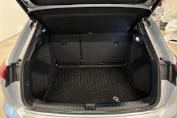 harmaa Audi Q4 e-tron 2024 kuva 15.