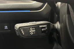 Violetti Audi Q4 e-tron 2024 kuva 16.